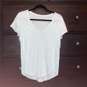 LuluLemon Love V-Neck T-Shirt Size 8